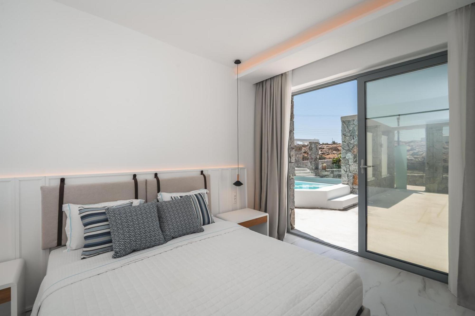Hotel Arcs & Residences
